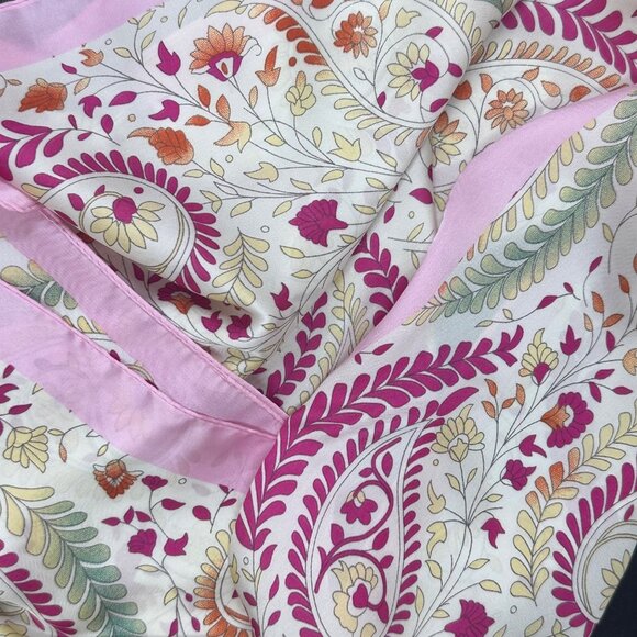 ✨Luxury Silky Square Scarf Pink Magenta Beige Paisley Vintage Print Wrap Stylish - Picture 3 of 5